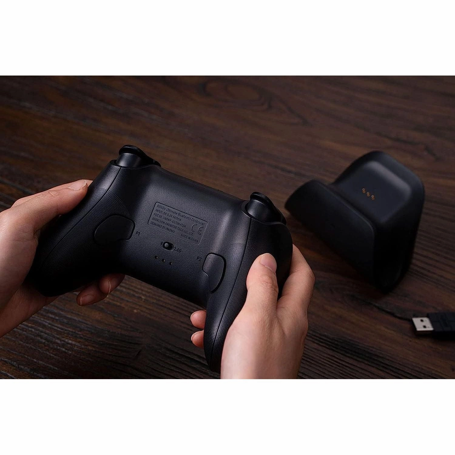 8BitDo Ultimate Bluetooth & 2.4g Controller with Charging Dock for Switch and Windows - Black