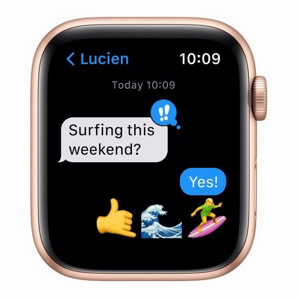 Apple Watch SE (GPS) 44mm Gold Aluminium with Starlight Sports Band