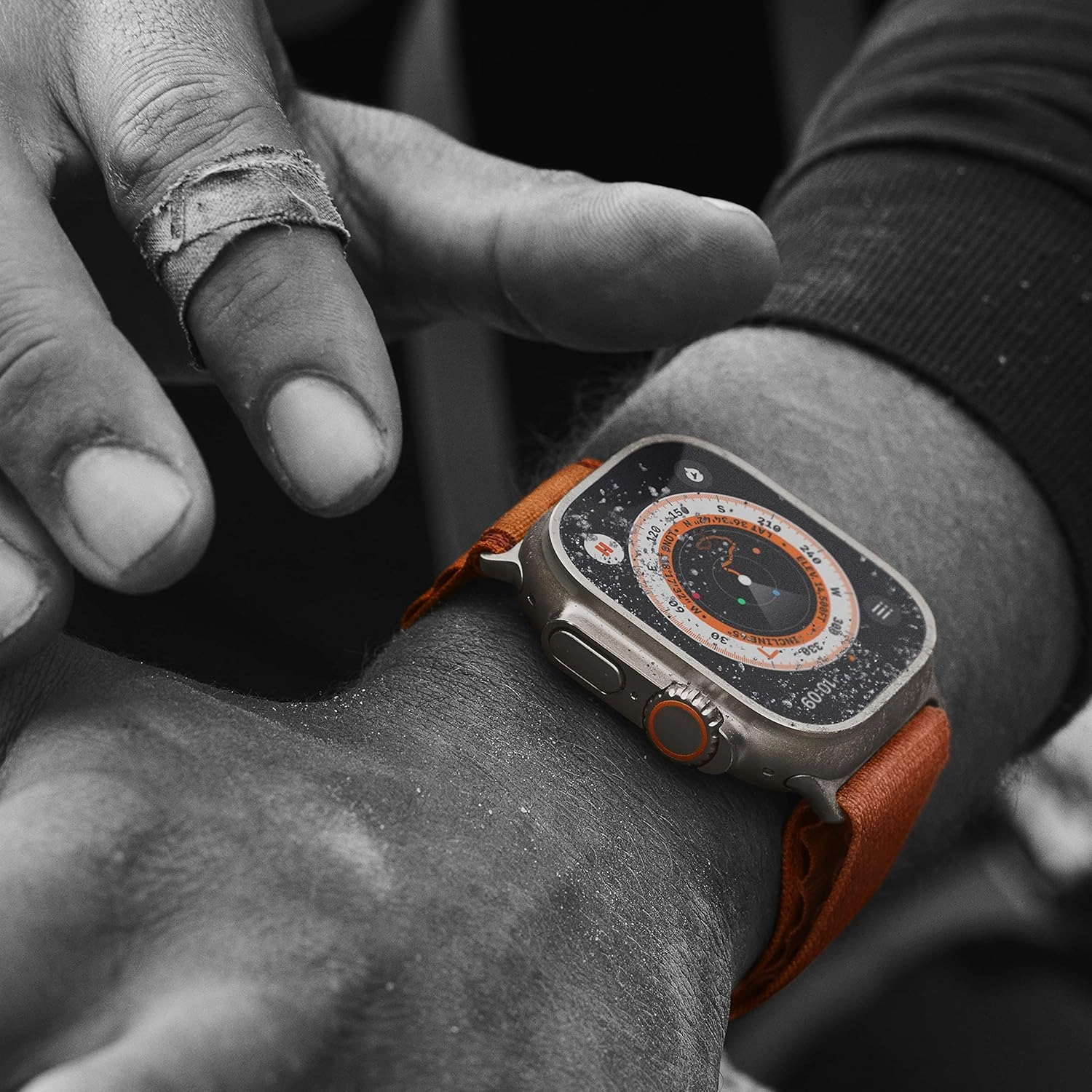Apple Watch Series Ultra 49mm GPS   Cellular  Titanium Case, Orange Alpine Loop