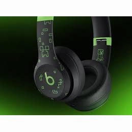 Beats Solo4 Minecraft Special Edition Wireless Headphones