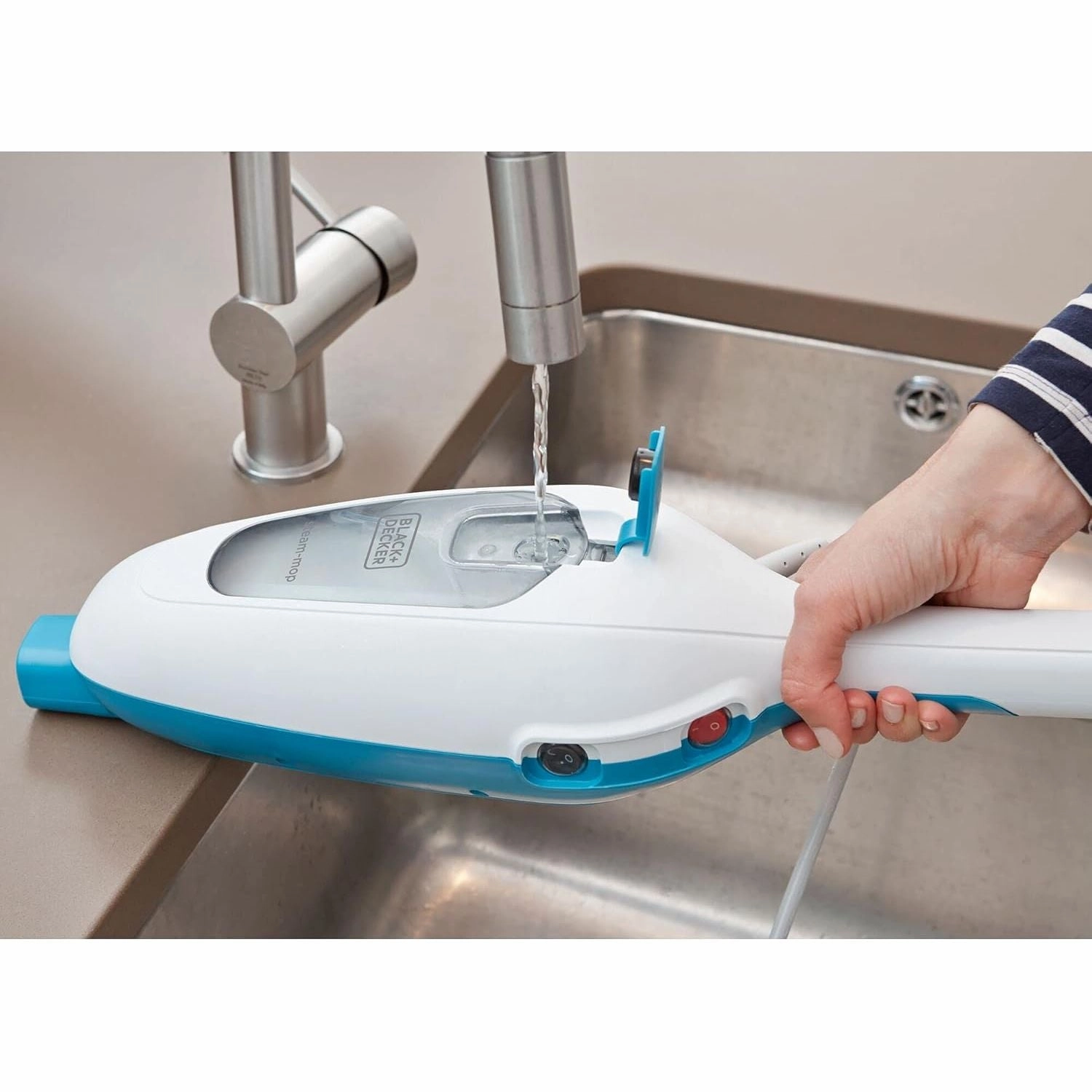 BLACK DECKER FSM13E1-GB 1300W Steam Mop, 380ml Water Tank, White