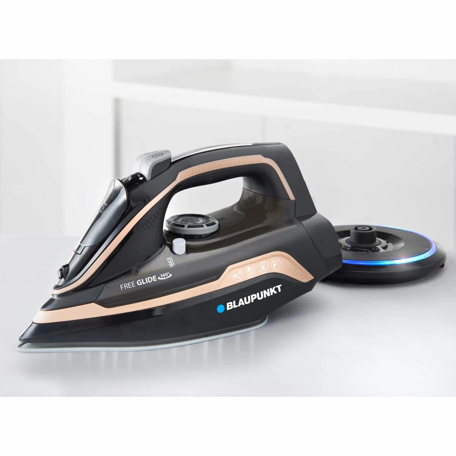 Blaupunkt Free Glide Cordless Iron 2600W Cordless Iron