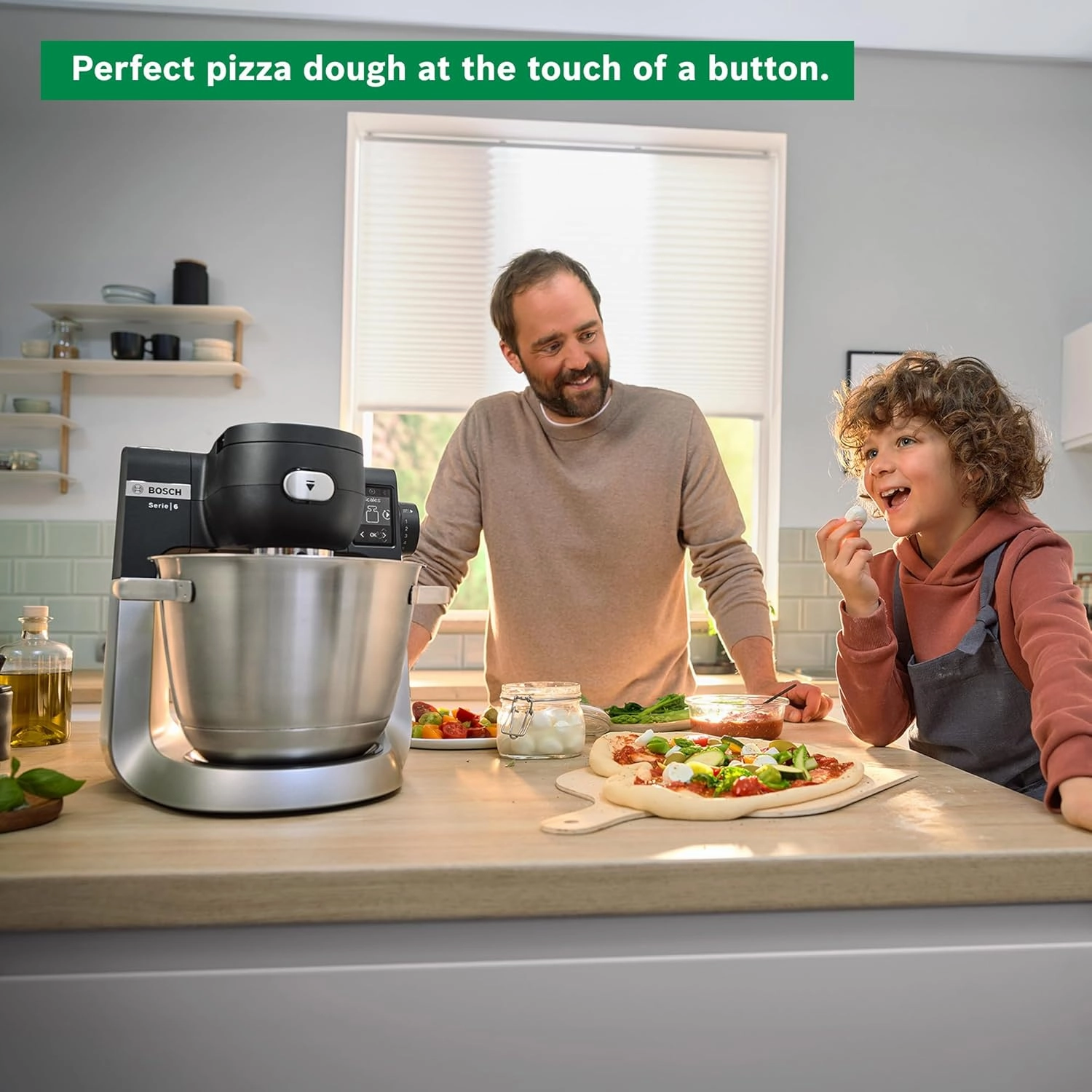 Bosch Series 6 MUMS6ZM00G Stand Mixer with Intelligent Sensing Technology and Integrated Scale  1600W, Black/Silver Stainless Steel