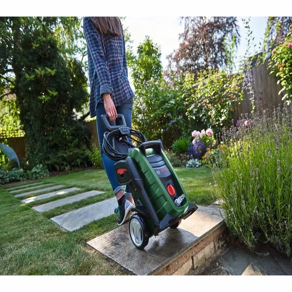 Bosch Universal Aquatak 135 Kit Corded Pressure washer 1.9kW