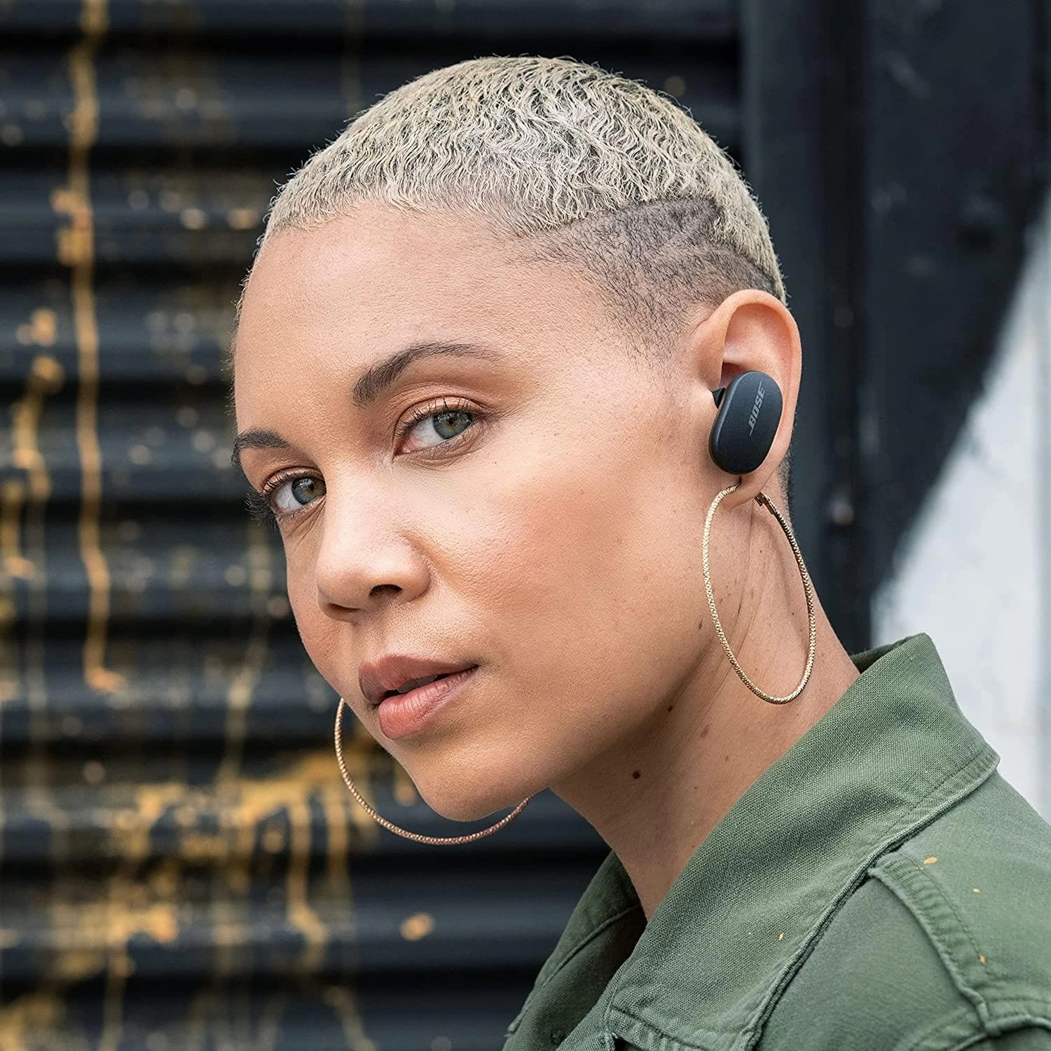 BOSE QuietComfort Wireless Bluetooth Noise-Cancelling Earbuds - Triple Black
