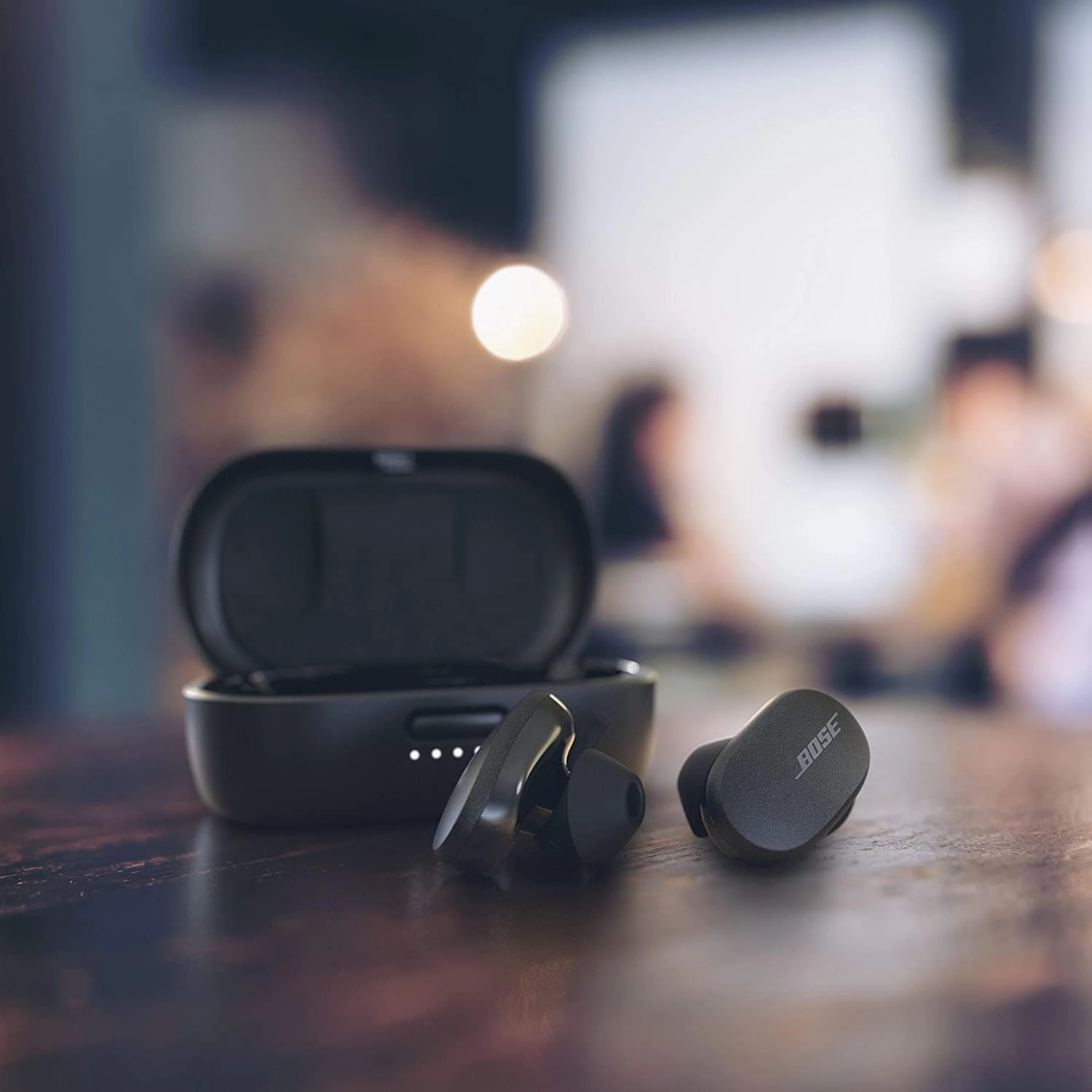 BOSE QuietComfort Wireless Bluetooth Noise-Cancelling Earbuds - Triple Black