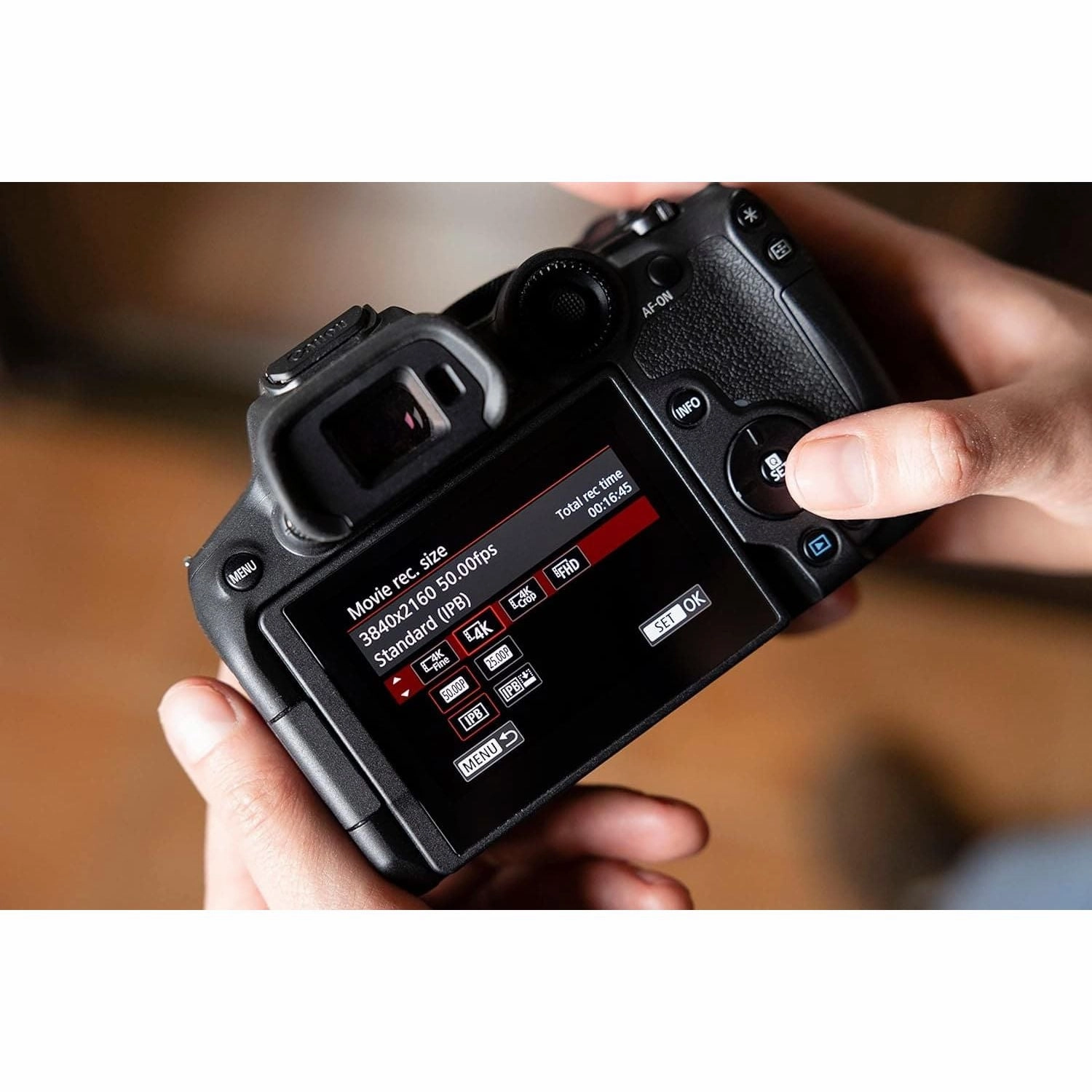Canon EOS R7 Mirrorless Camera Body