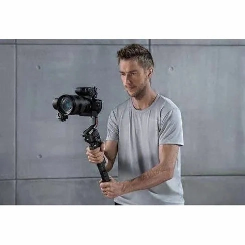 DJI RS 3 Gimbal - Professional Video Stabilizer - Black