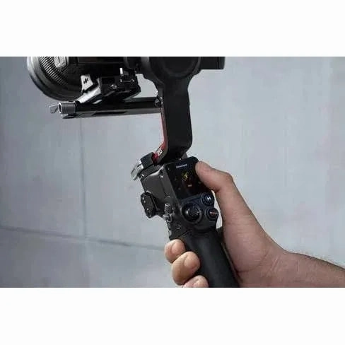 DJI RS 3 Gimbal - Professional Video Stabilizer - Black