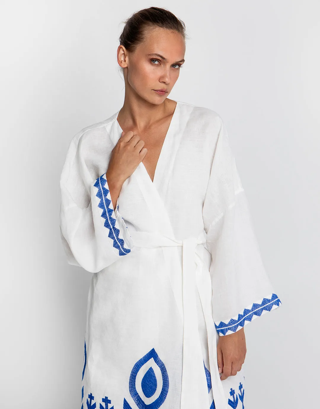 Feather Midi Kimono - White and Blue
