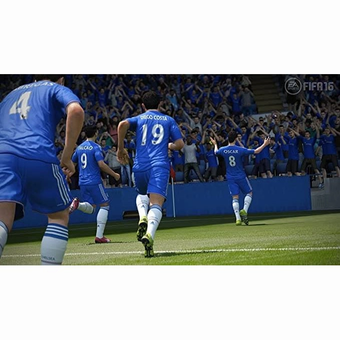 FIFA 16 - Ultimate Team Xbox One Game