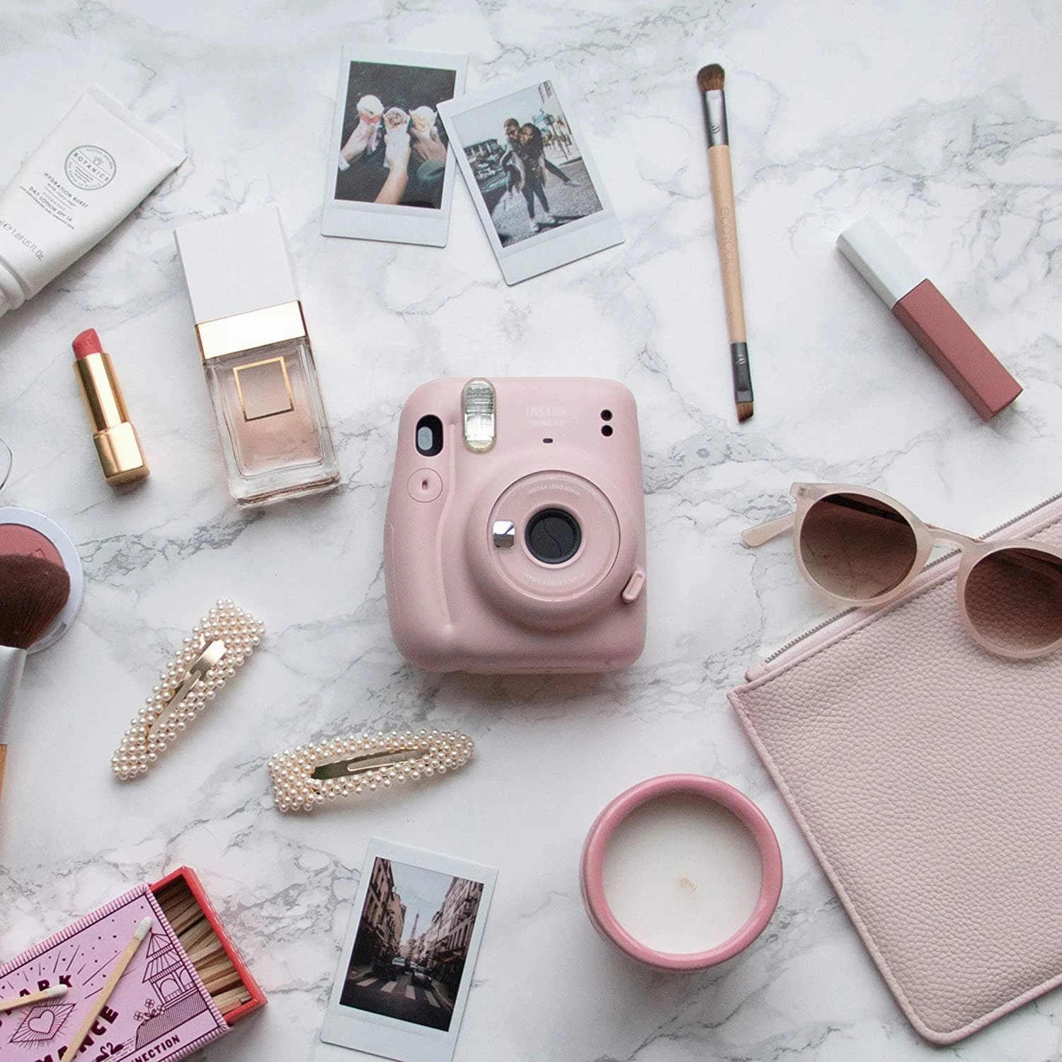 Fujifilm Instax Mini 11 Instant Film Camera - Blush Pink