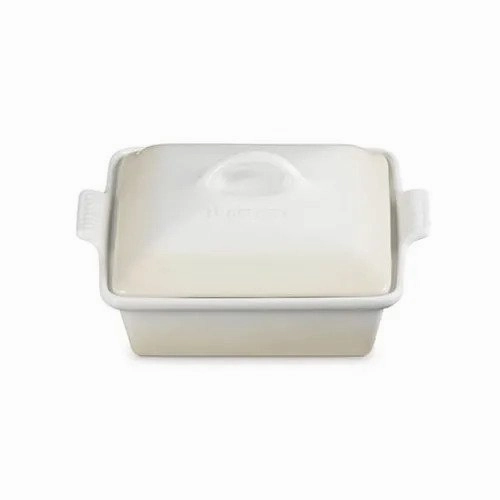 Le Creuset 23cm Heritage Square Dish with Lid  Meringue Stoneware