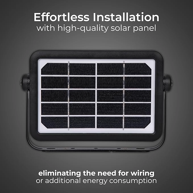 Luceco Solar LED Floodlight with PIR  5W, 550lm, IP65, Adjustable Security Light, Black (LEXSF6B40)