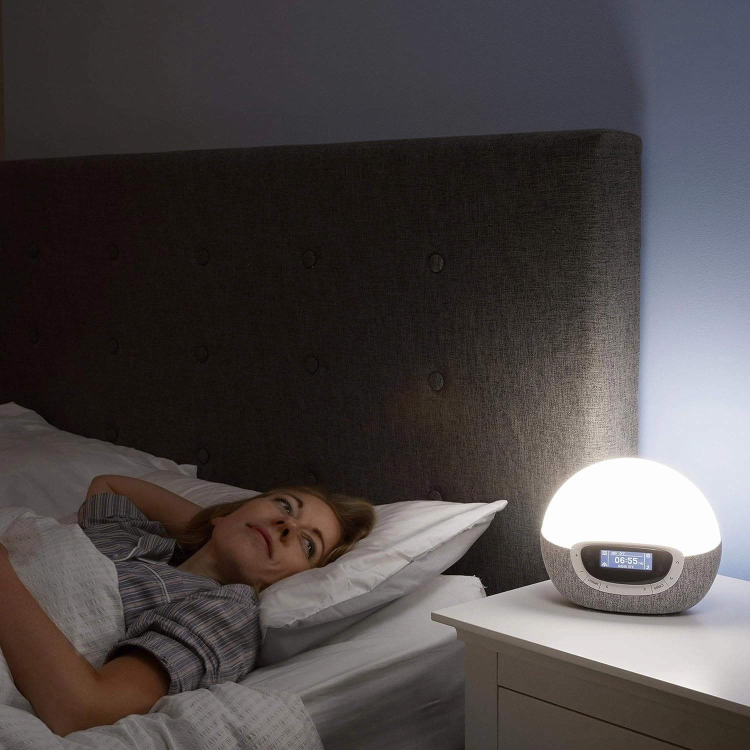 Lumie Bodyclock Shine 300 - Wake-up Light Alarm Clock with Radio, 15 Sounds and Sleep Sunset - White