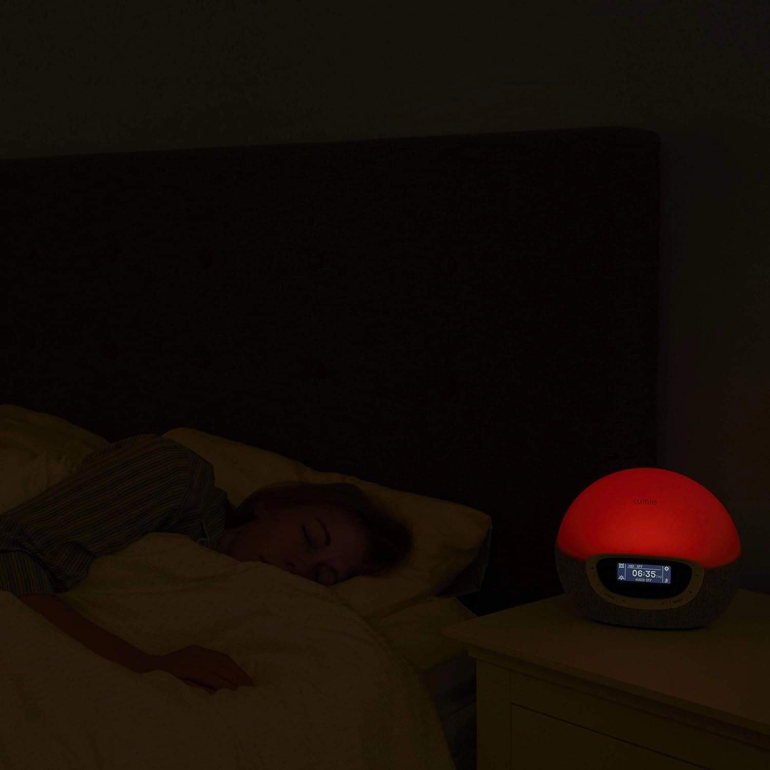 Lumie Bodyclock Shine 300 - Wake-up Light Alarm Clock with Radio, 15 Sounds and Sleep Sunset - White