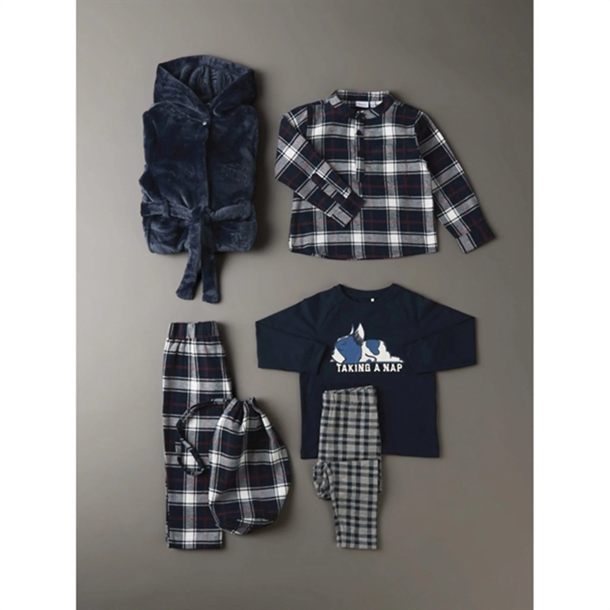 Name it Dark Sapphire Raibe Morning Robe