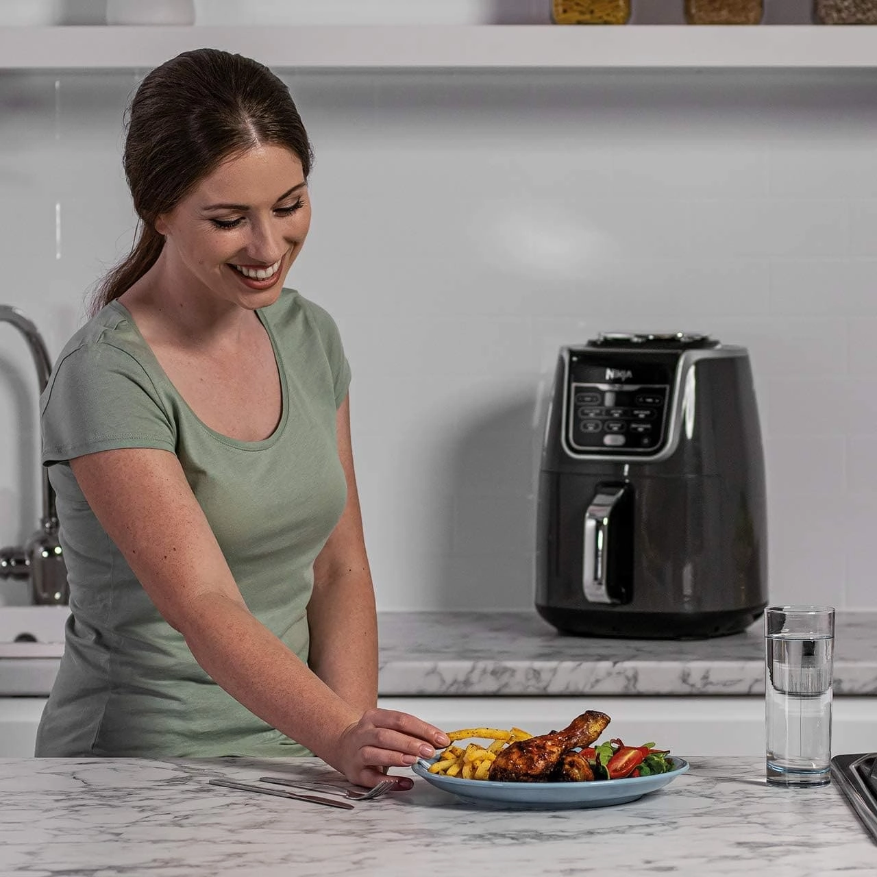 Ninja Air Fryer MAX, 5.2L, 6-in-1, Uses No Oil, Air Fry, Max Crisp, Roast, Bake, Reheat, Dehydrate, Family Size, Digital, Cook From Frozen, Non-Stick, Dishwasher Safe Basket, Grey & Black