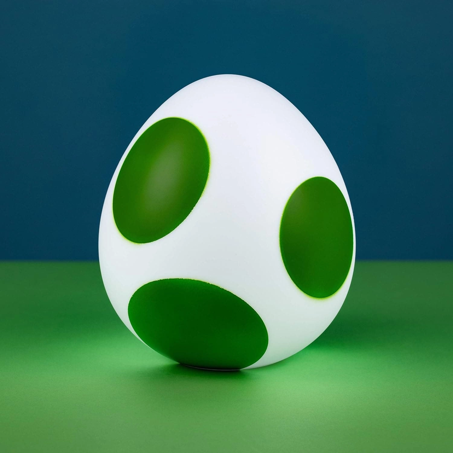 Paladone Yoshi Egg Light, Super Mario Bros Collectible Figure Light