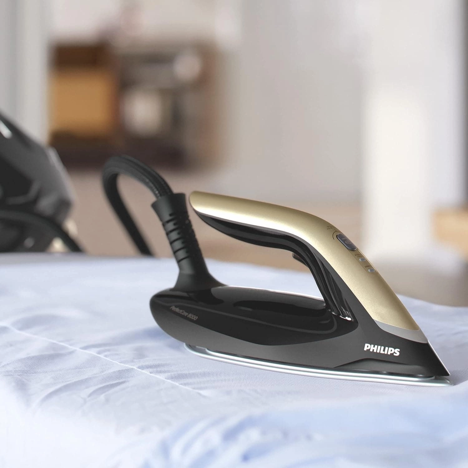 Philips Domestic Appliances PerfectCare Steam Generator Iron 8000 Series, Speed Mode, Intelligent Automatic Steam, Automatic Vertical Steam, PSG8130/80