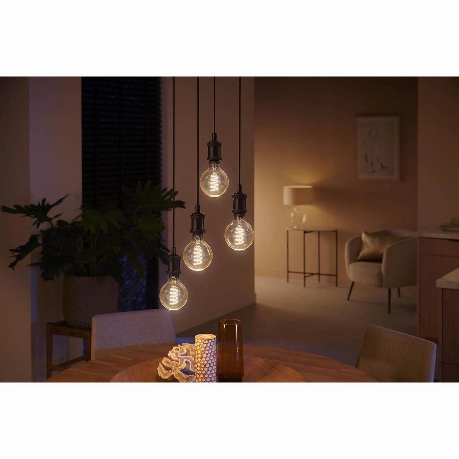 Philips Hue White Ambiance Filament Single Smart LED Globe [E27 Edison Screw] - 550 Lumens. Works with Alexa, Google Assistant and Apple Homekit