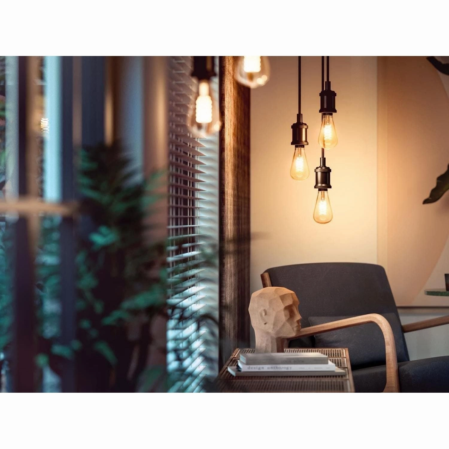Philips Hue White Ambiance Filament ST64 Smart Light Bulb [E27 Edison Screw] With Bluetooth. Works with Alexa, Google Assistant and Apple Homekit