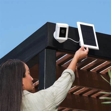 Ring Solar Panel (2nd Generation) USB-C  4W for Spotlight Cam Plus & Pro (Black)
