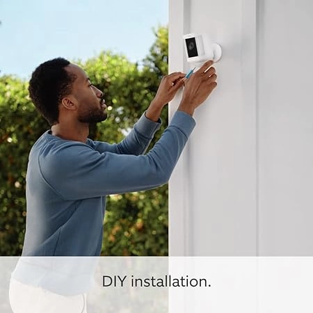 Ring Spotlight Cam Plus Battery | Wireless outdoor Security Camera 1080p HD Video, Two-Way Talk, LED Spotlights, Siren, alternative to CCTV system | 30-day free trial of Ring Home
