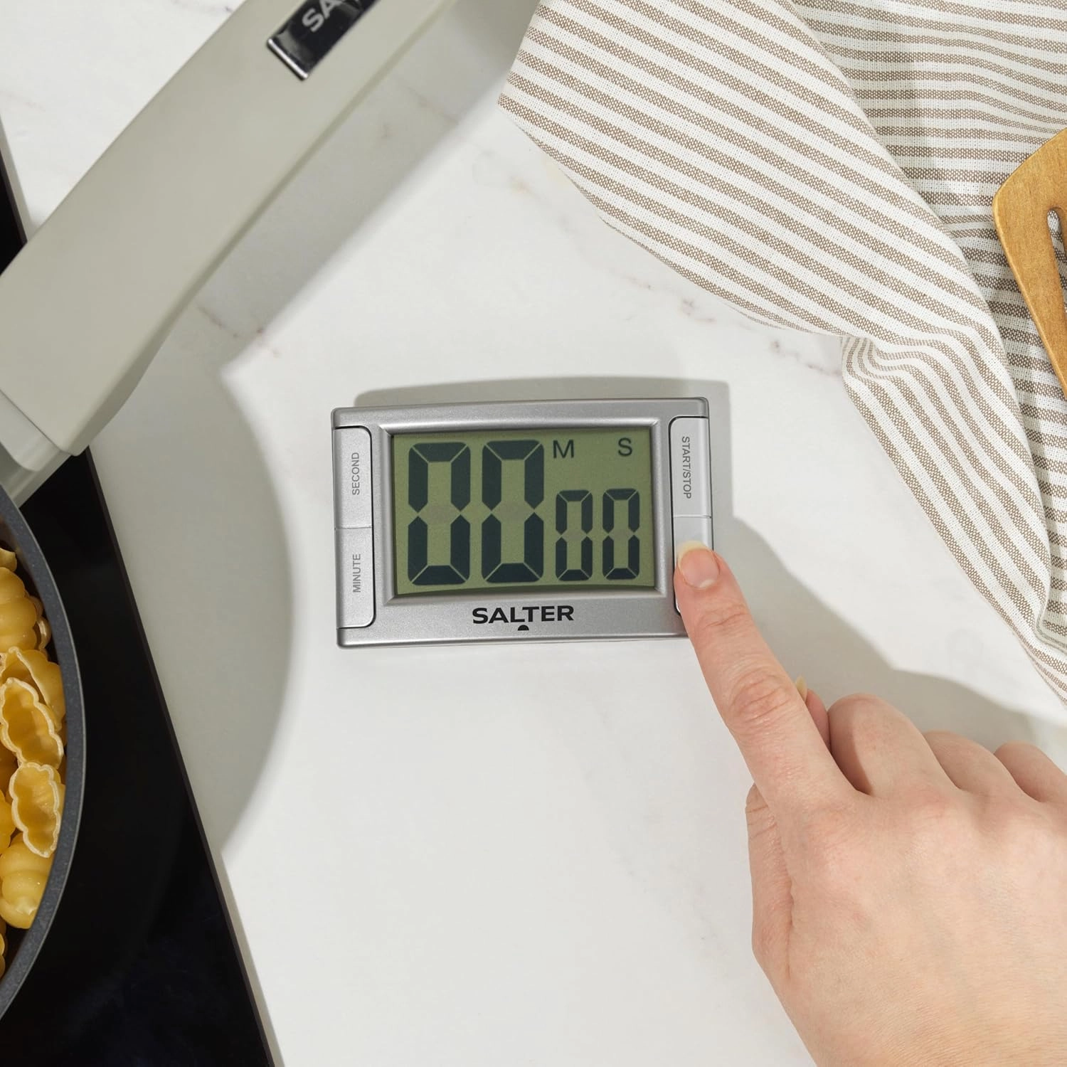 Salter 396 SVXR Magnetic Kitchen Timer  Digital Countdown & Stopwatch