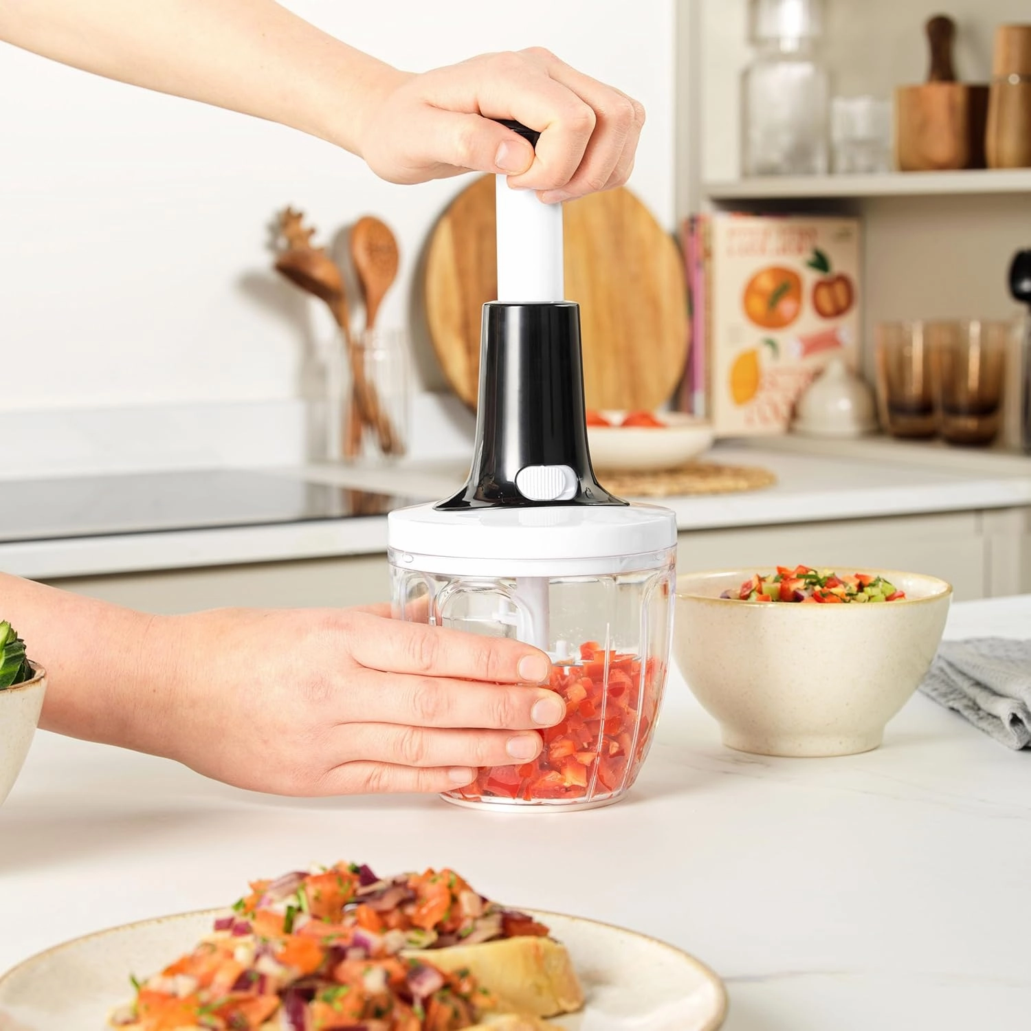 Salter BW12923EU7 Press Chopper  Manual Hand Dicer for Onion, Pepper, Garlic, Ginger, Herbs, Chillies, Stainless Steel Blade, Non-Slip, Easy to Clean, Compact Storage