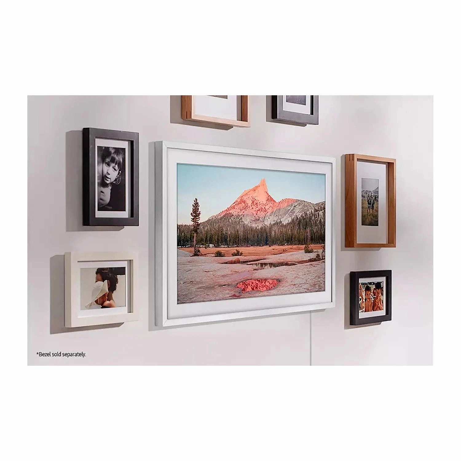 Samsung 32" The Frame Smart QLED Full HD HDR TV (QE32LS03C)  Art Mode, Bixby & Alexa Compatible