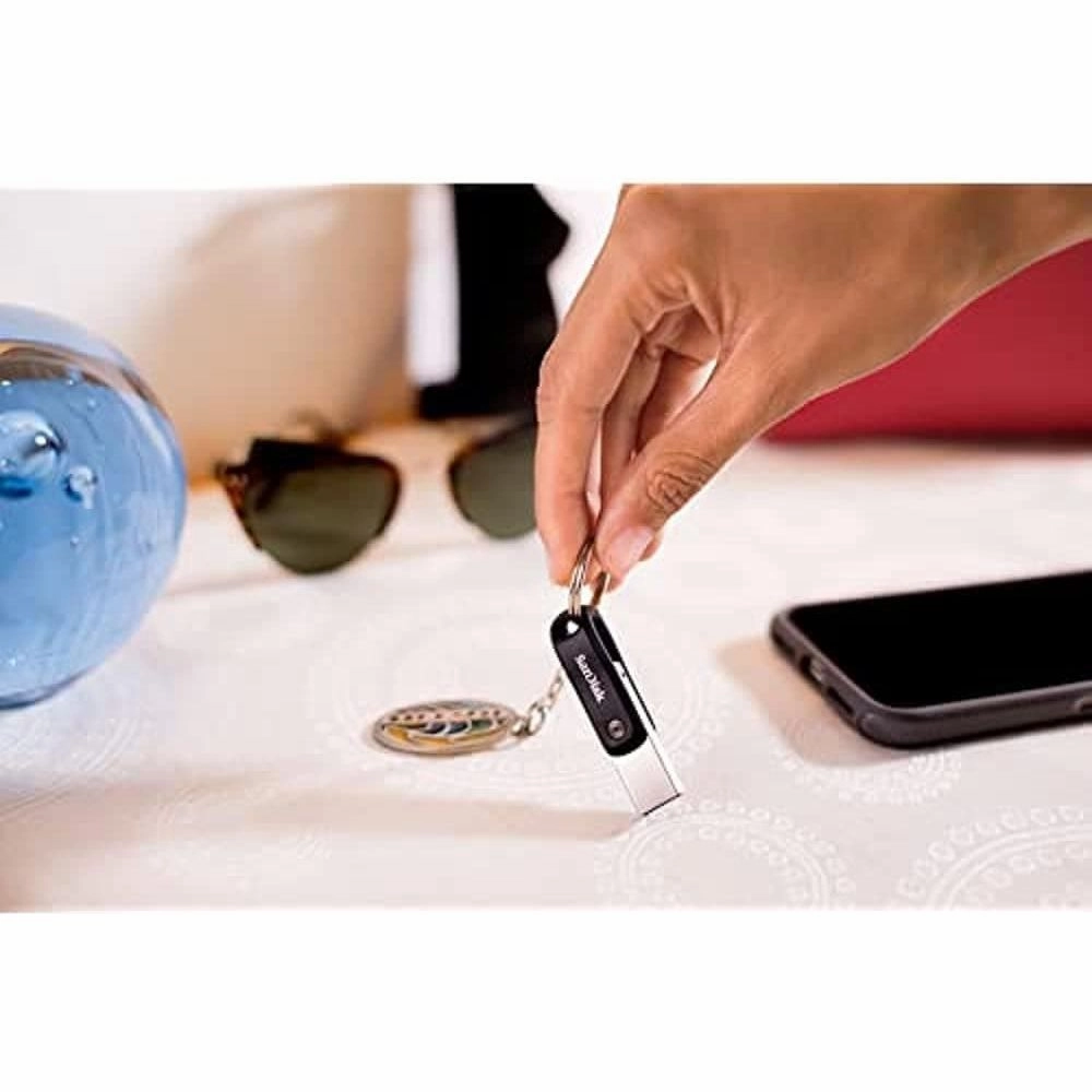 SanDisk 256GB iXpand Flash Drive Go with Lightning and USB 3.0 connectors, for iPhone/iPad, PC and Mac