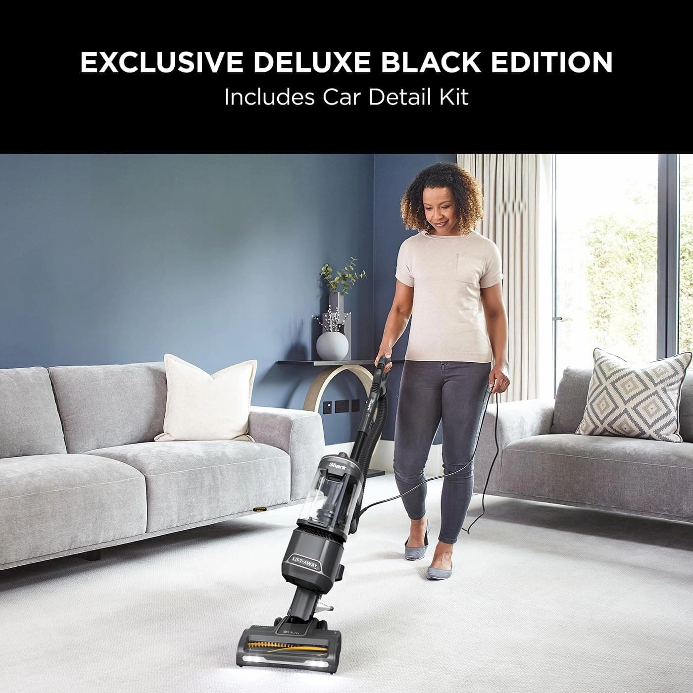 Shark Corded Vacuum [NZ690UKTDB] - Anti Hair Wrap Upright Vacuum Cleaner with Lift-Away, Pet Model - Black