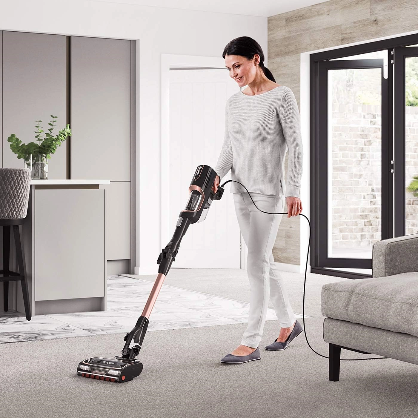 Shark [HZ500UKT] Corded Stick Vacuum Cleaner Pet Model, Anti Hair Wrap, Flexology [Rose Gold]