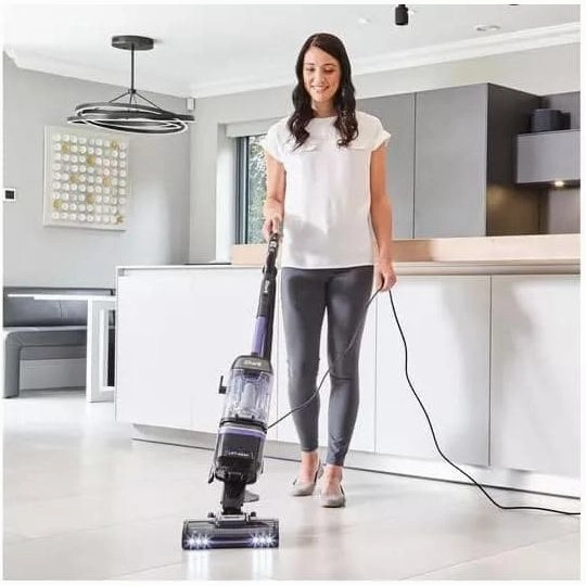 Shark NV612UKT Lift Away with TruePet Upright Bagless Vacuum Cleaner, 0.83L Capacity, 1180mm x 285mm x 260mm, Purple