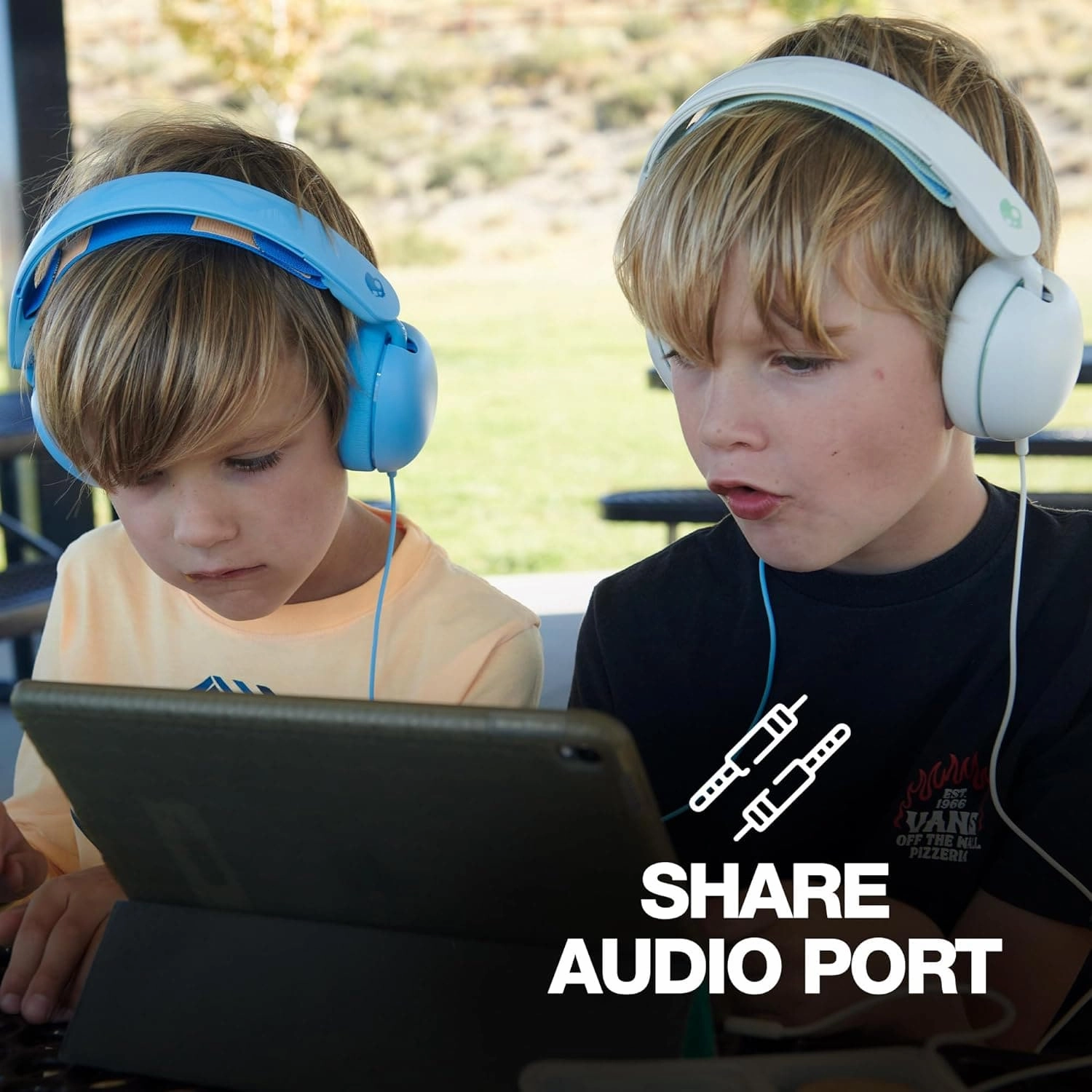 Skullcandy Grom Over-Ear Wired Headphones for Kids, Volume-Limiting, Share Audio Port, Microphone, Work with Bluetooth Devices and Computers - Bone Seafoam