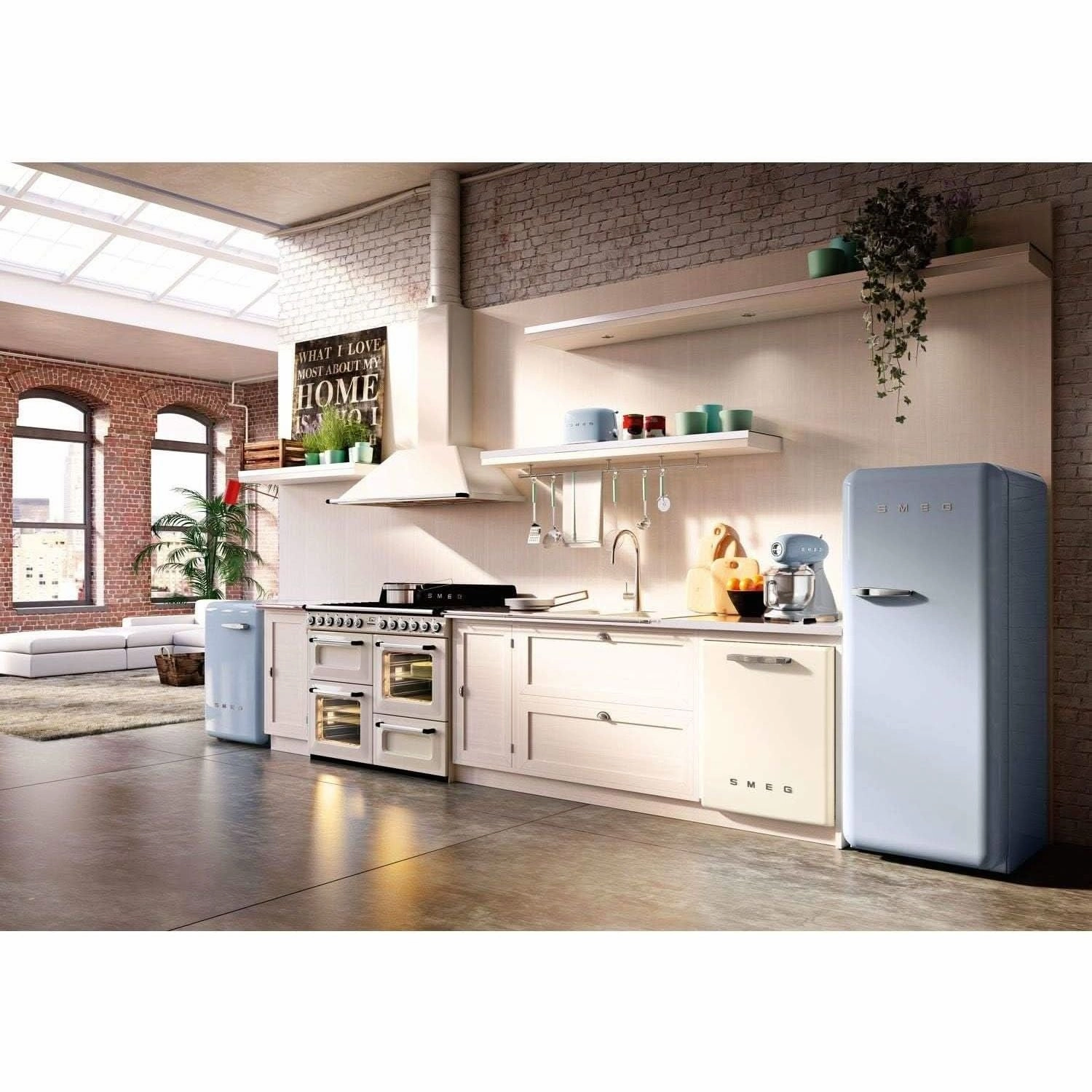 Smeg 2-Slice Toaster with Extra-Wide Slots & 3 Preset Options - Pastel Blue