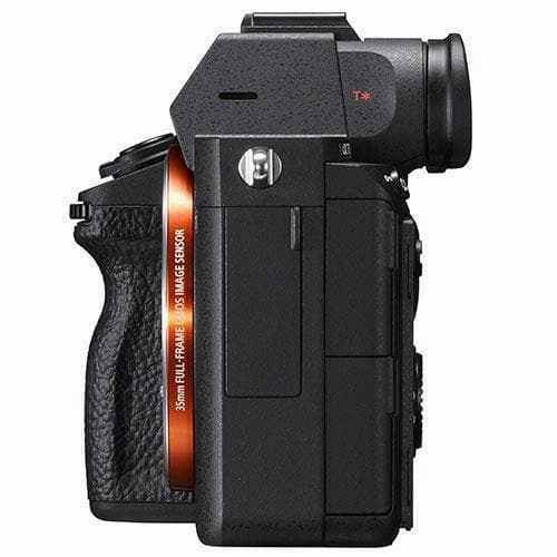 Sony Alpha 7 III Mirrorless Camera with 24-105mm Lens