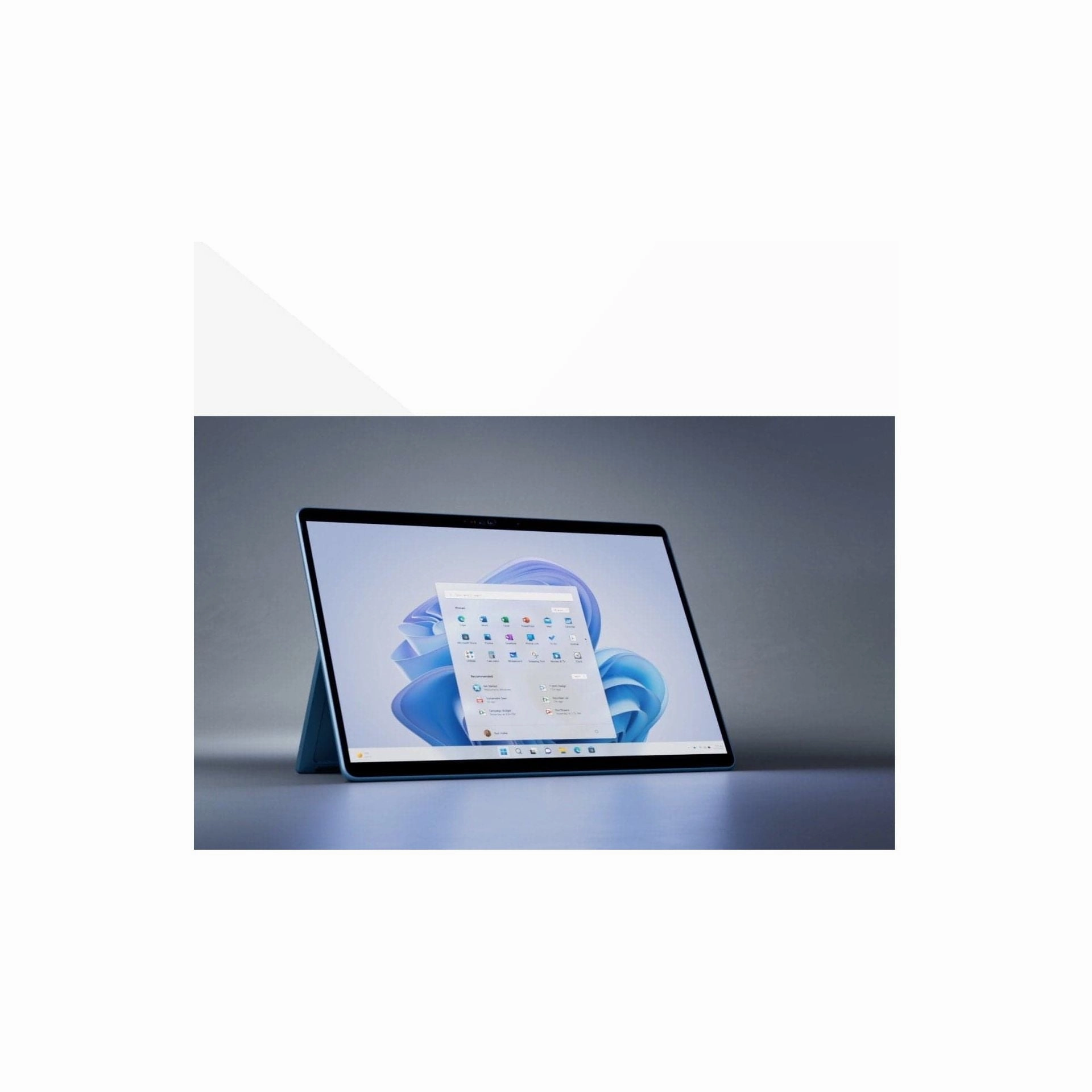 Surface Pro 9 Intel? Core? i7 - 12th Gen, 32GB RAM, 1TB SSD, Intel Iris Xe Graphics - Platinum