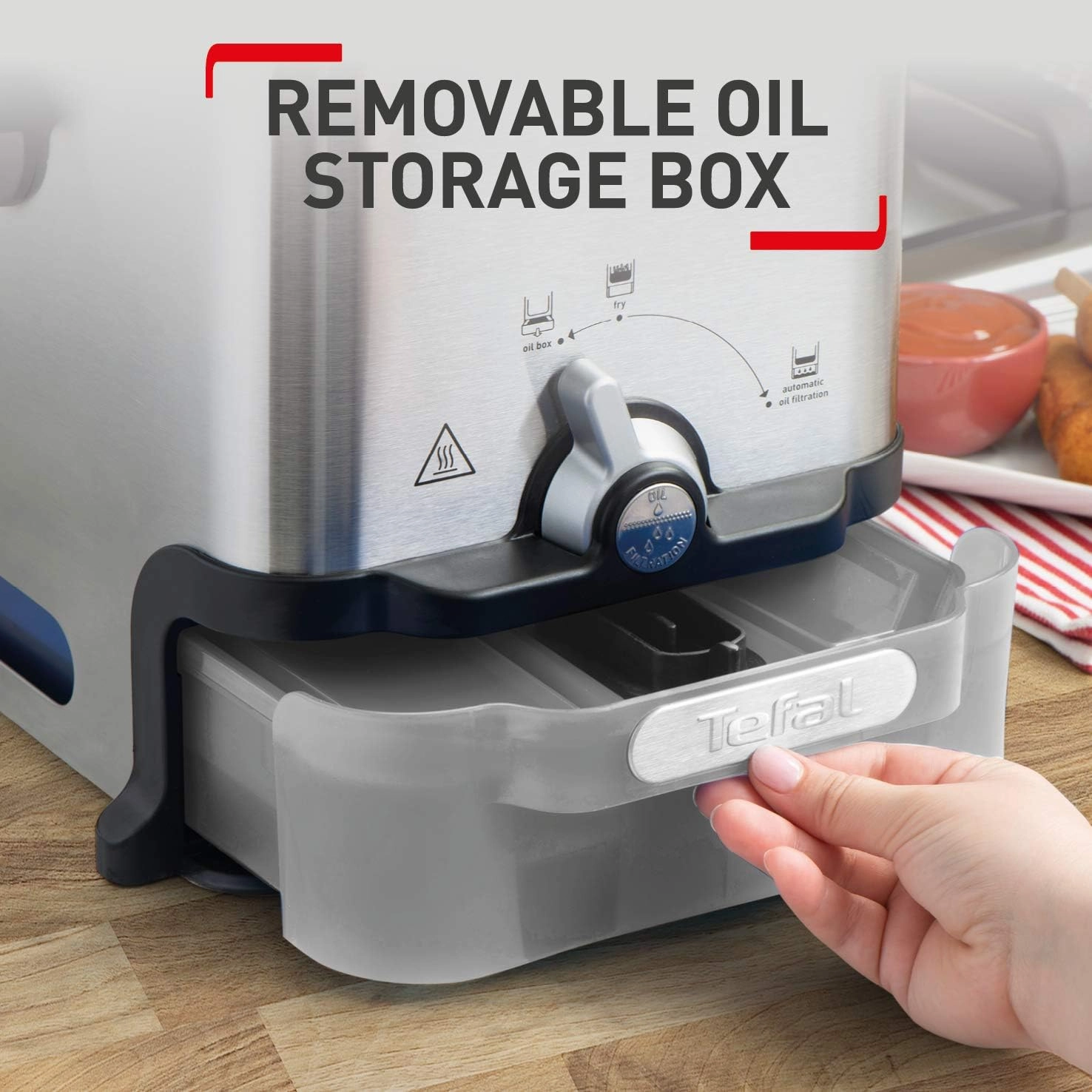 Tefal Compact Deep Fryer Oleo Clean 2L  Stainless Steel, Oil Filtration & Storage, 1500W (FR701640)