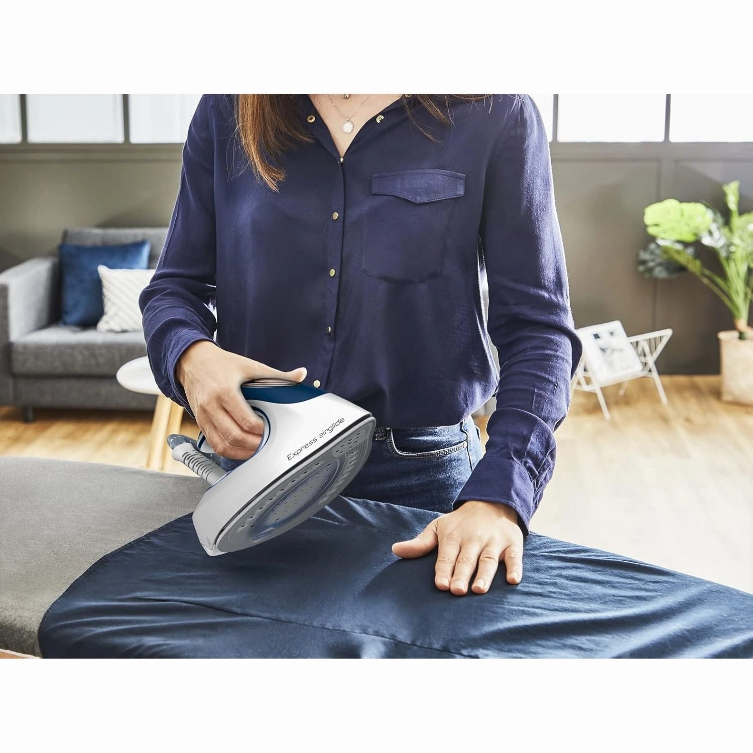 Tefal Steam Generator Iron SV8022 - 2800W, 460g/min Steam Boost, 7.2 Bar Pressure