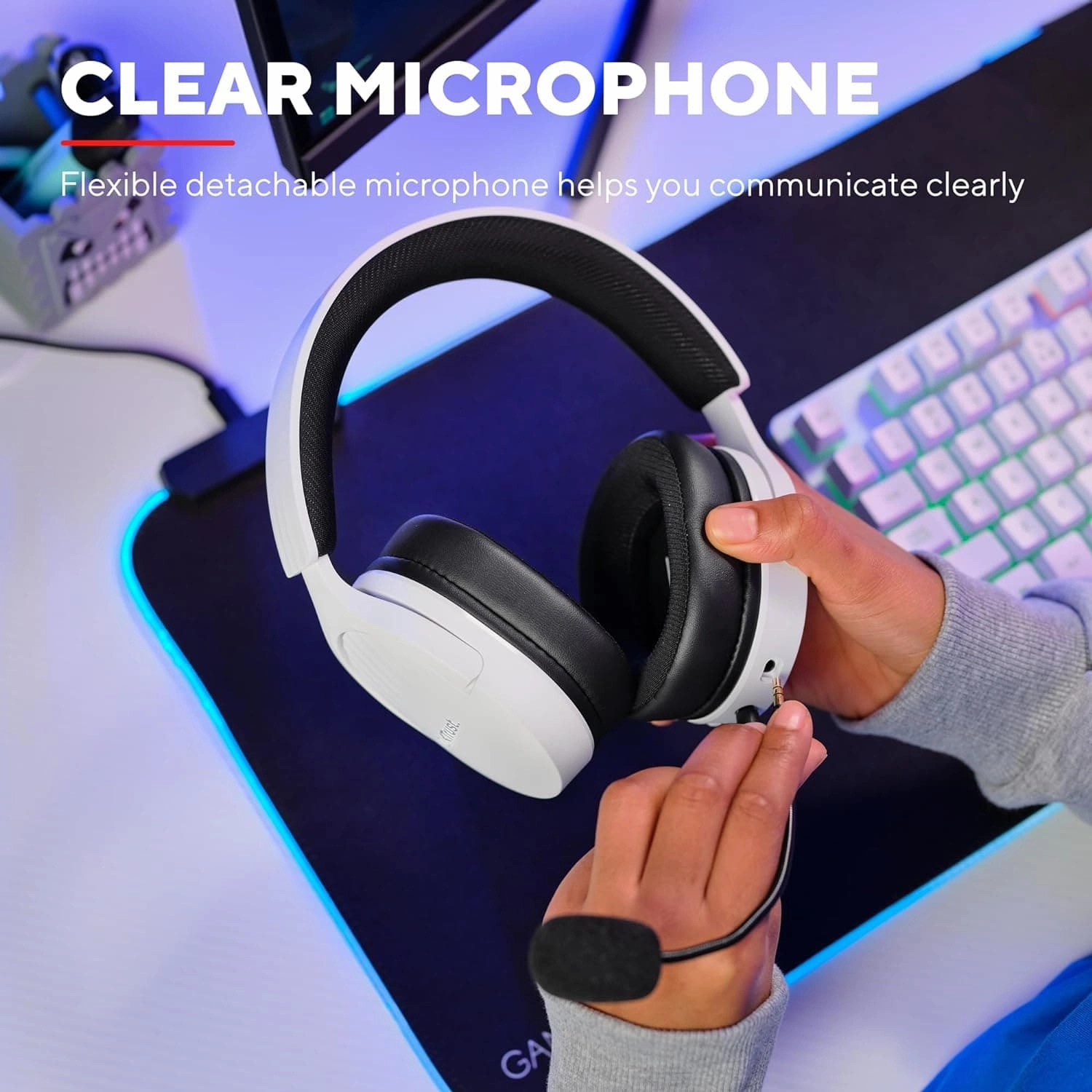 Trust Gaming GXT 489 Fayzo Gaming Headset for PC, PS5, PS4, Xbox Series X|S, Switch, Mobile, 3.5 mm Jack, 35% Recycled Plastics, Over-Ear Wired Headphones with Noise Cancelling Microphone - White