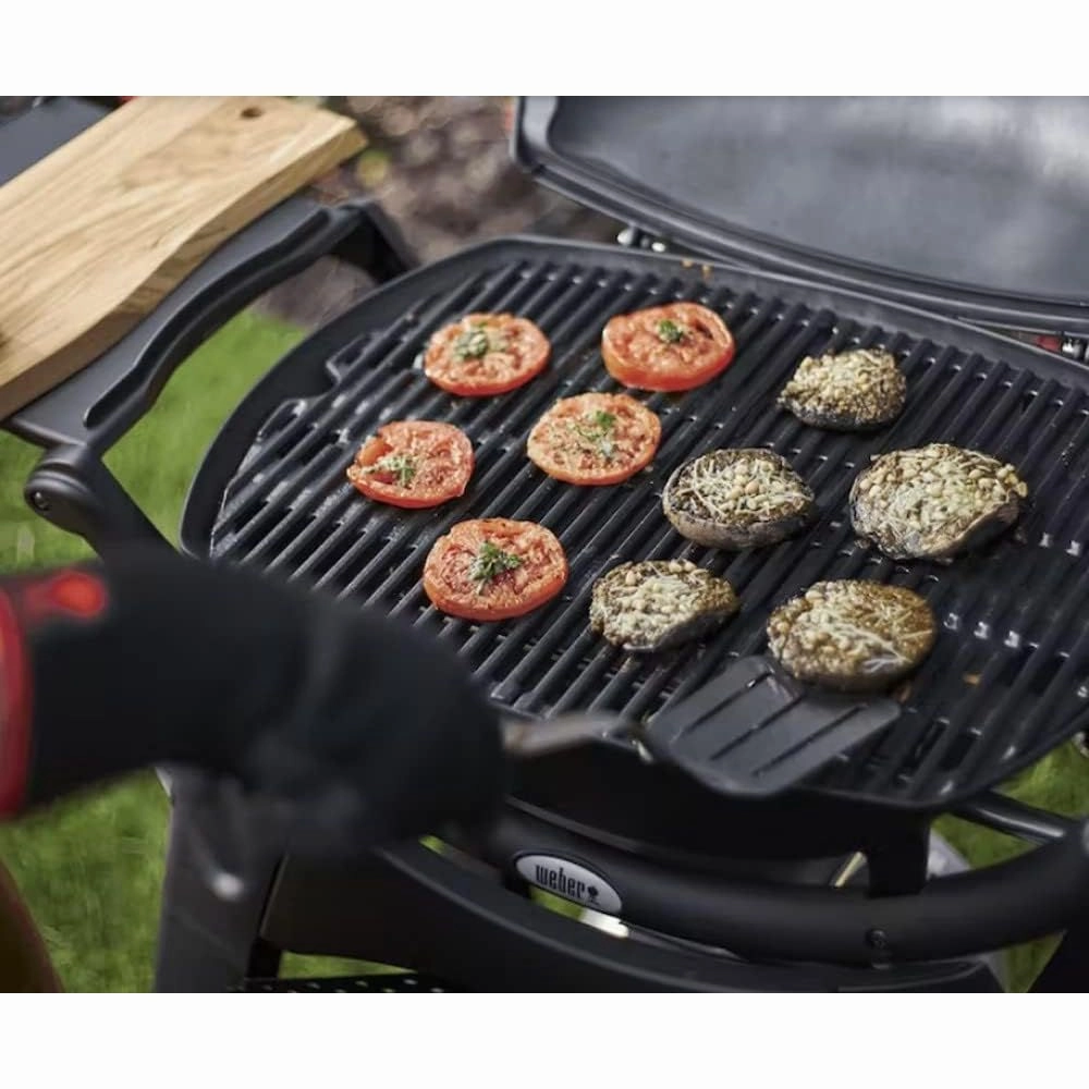 Weber Q 2200 Gas Grill with Stand - Black