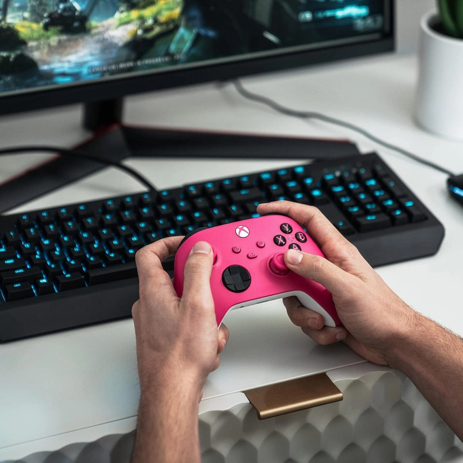 Xbox Series X & S Wireless Controller - Deep Pink