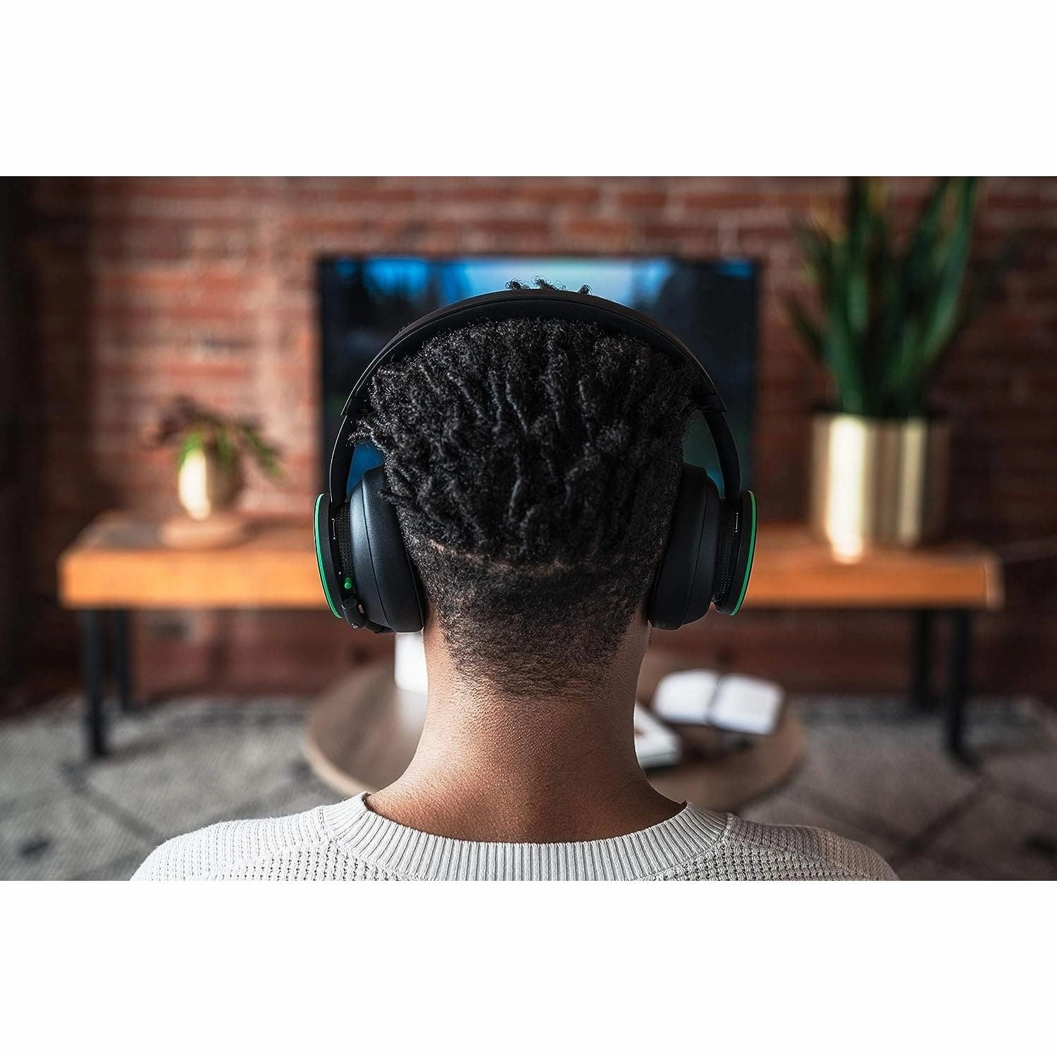 Xbox Wireless Headset for Xbox Series X|S, Xbox One, and Windows 10 Devices